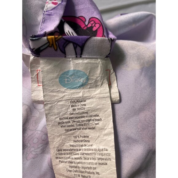 Disney Minnie & Daisy Purple Crib Sheet With Floral & Heart Pattern - Picture 10 of 12